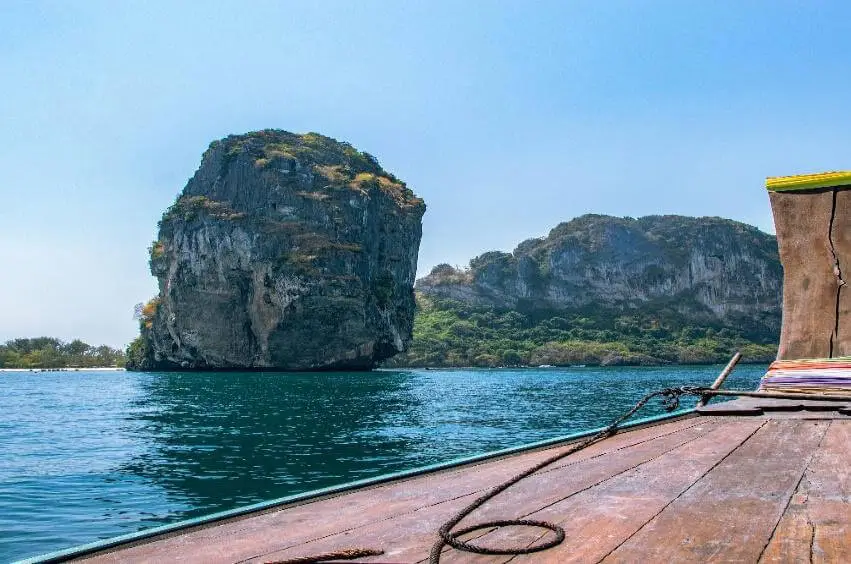 Thailand Privilege Card for Retirees Over 50: The 2026 Pension & Tax Playbook for US, UK, and French Citizens